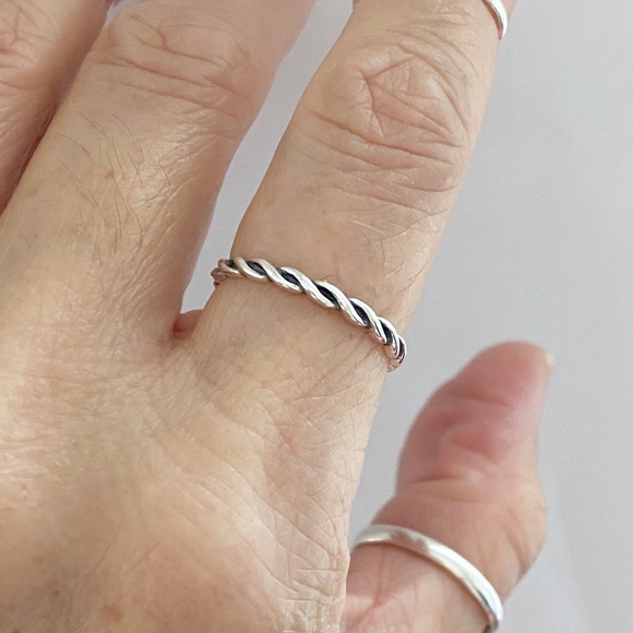 Sterling Silver Braided Band, Stackable Rings, Rope, Twist, Braid Ring, Wedding - Picture 5 of 12